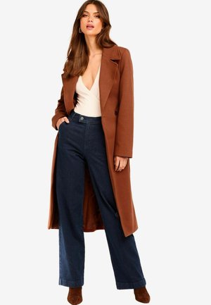 Lipsy BREASTED LONG LINE BELTED - Klasický kabát - rust red