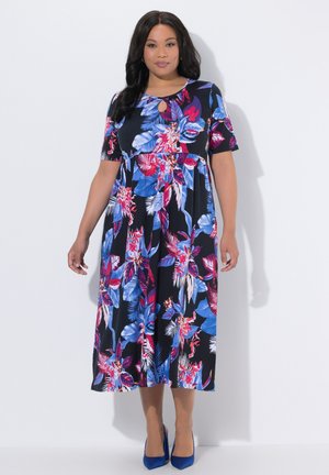 BLÜTEN RUNDHALS HALBARM - Robe en jersey - black