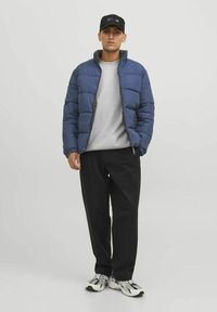 Jack & Jones JJETOBY PUFFER COLLAR - Giacca invernale - navy blazer