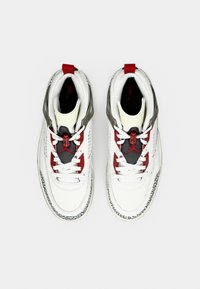 Jordan JORDAN SPIZIKE mleczny