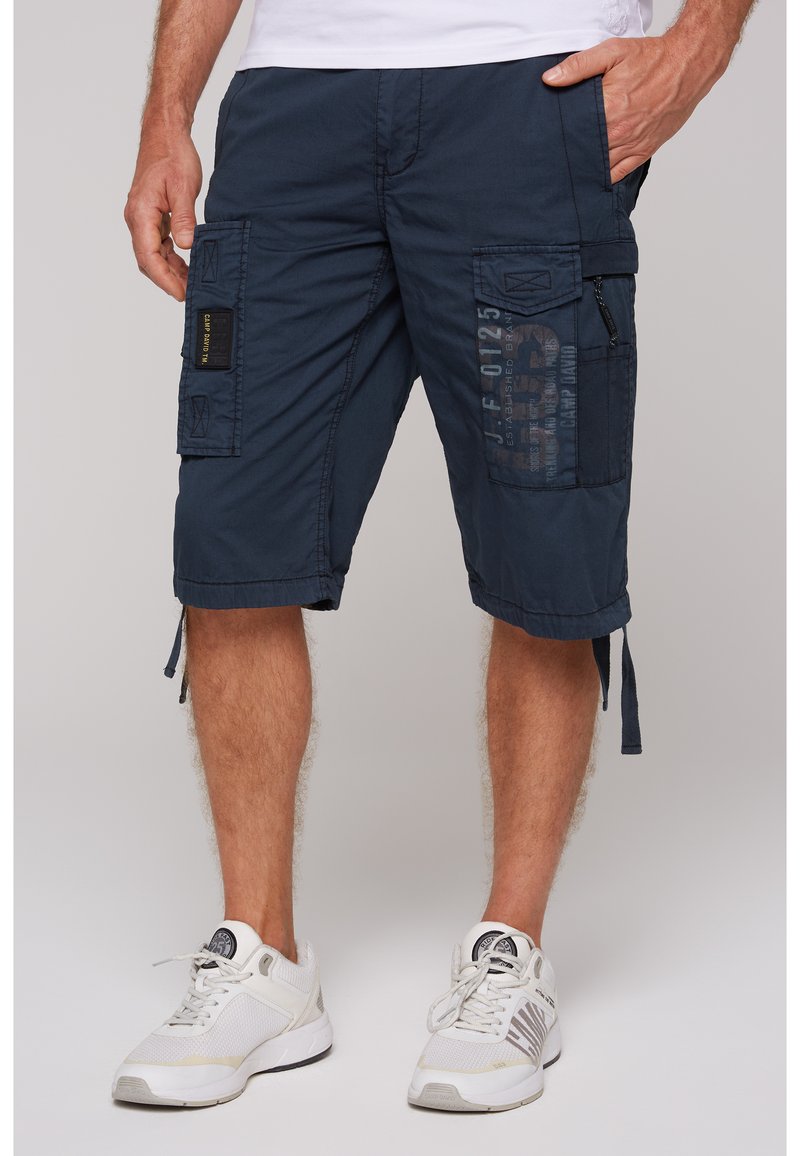 camp-david-mit-tonigen-details-shorts-brave-blue-blau-zalando-de
