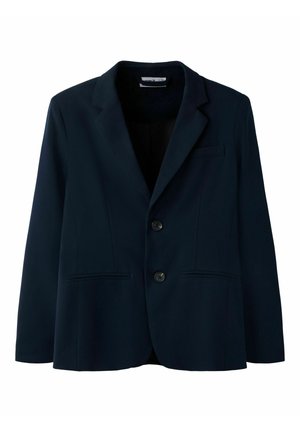 Blazer bleu marine foncé sur mesure avec revers crantés, deux boutons devant, deux poches latérales et une poche poitrine, présenté sur fond blanc.