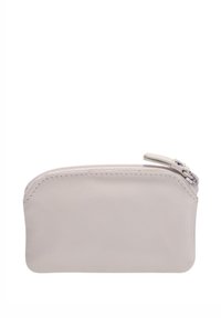 Lys grå læderpung med en glat tekstur, rund top og lynlåslukning. Har enkel syning langs kanten.