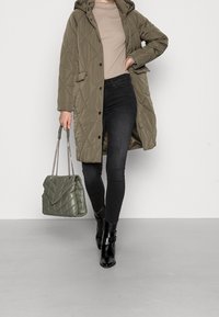 ONLY Vinterfrakke - khaki