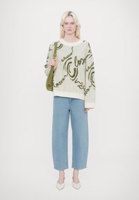 CLOSED CREW NECK LONG SLEEVE - Maglione - ecru