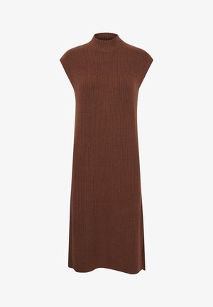Brązowa sukienka midi bez rękawów, wykonana z prążkowanego dzianiny, z wysokim kołnierzem typu stójka i detalem w postaci bocznego rozcięcia.