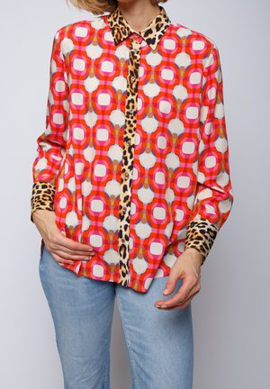 Blus - light red