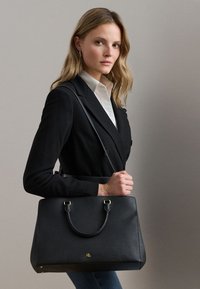 Wybrany, black