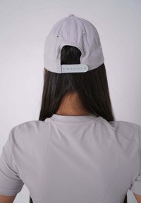 Sixth June Cappellino - grey