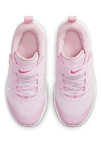 Nike Performance OMNI MULTI COURT UNISEX - Sapatilhas - pink foam/white hyper pink- ed soft pink
