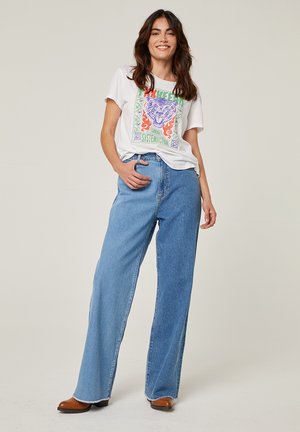 FRONT TIGER - Print T-shirt - off white