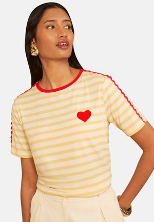 Love & Roses, REGULAR FIT - RIC RAC HEART SHORT SLEEVE T-SHIRT - T-Shirt print - yellow white stripe