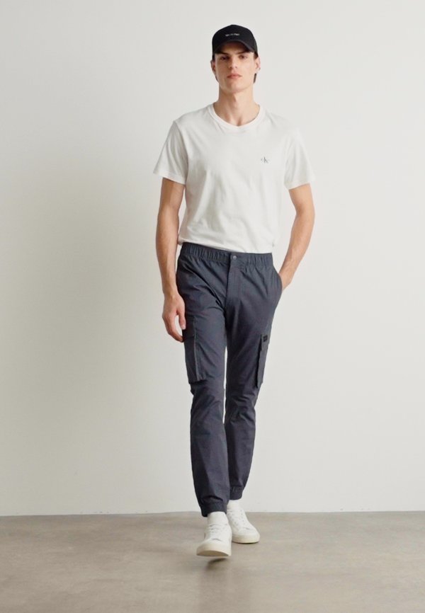 Cargo trousers - india ink2