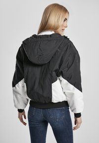 Thumbnail Image 3