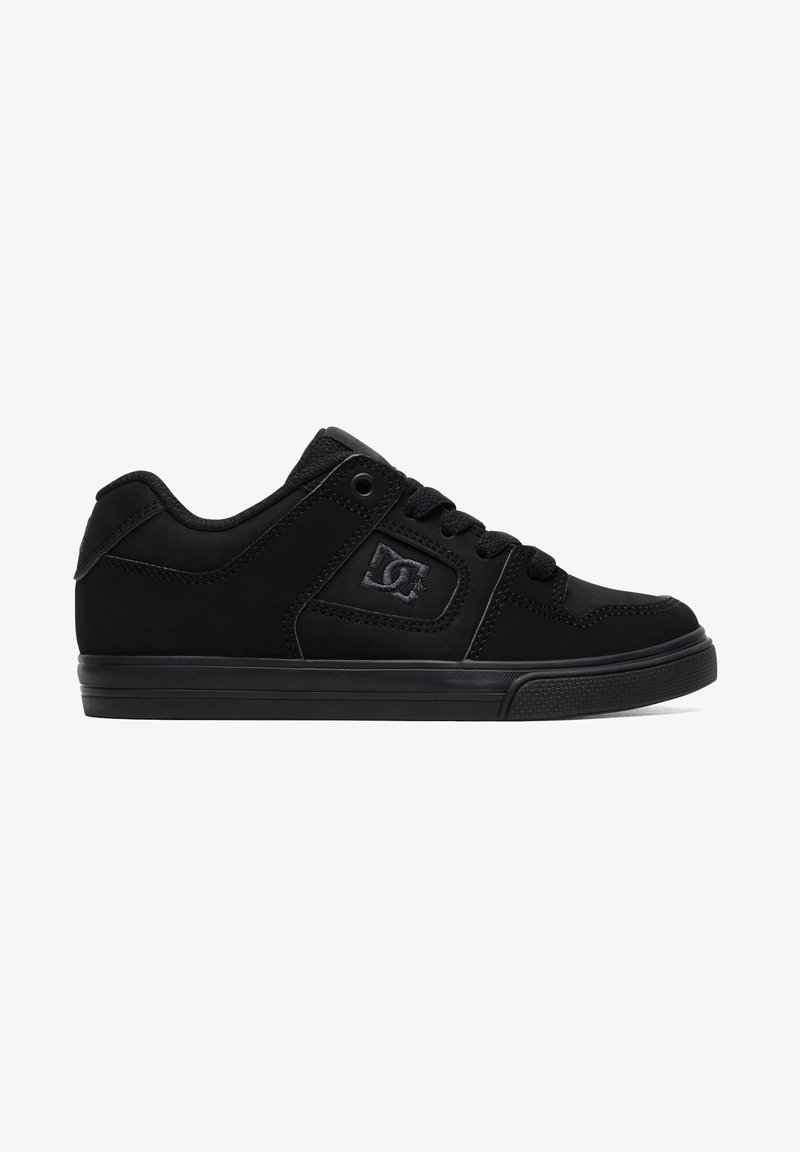 Black skate shoes with a smooth suede upper, rounded toe, and textured rubber sole. Features a logo on the side and black laces.