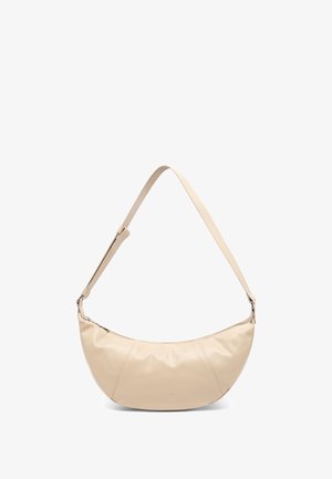 Beige læder skuldertaske med et buet design, justerbar rem og lynlås lukning. Glat tekstur med stikninger foran.