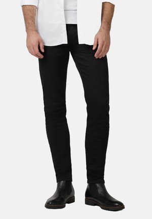 - Jeansy Slim Fit