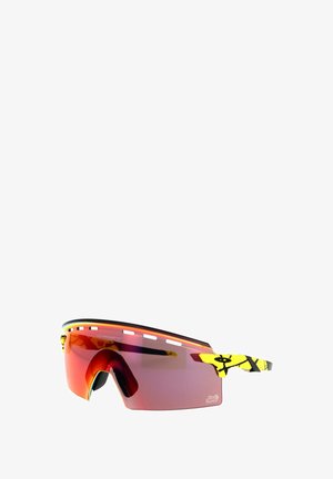 Oakley OCCHIALI DA SOLE ENCODER STRIKE VENTED - Sunglasses - yellow
