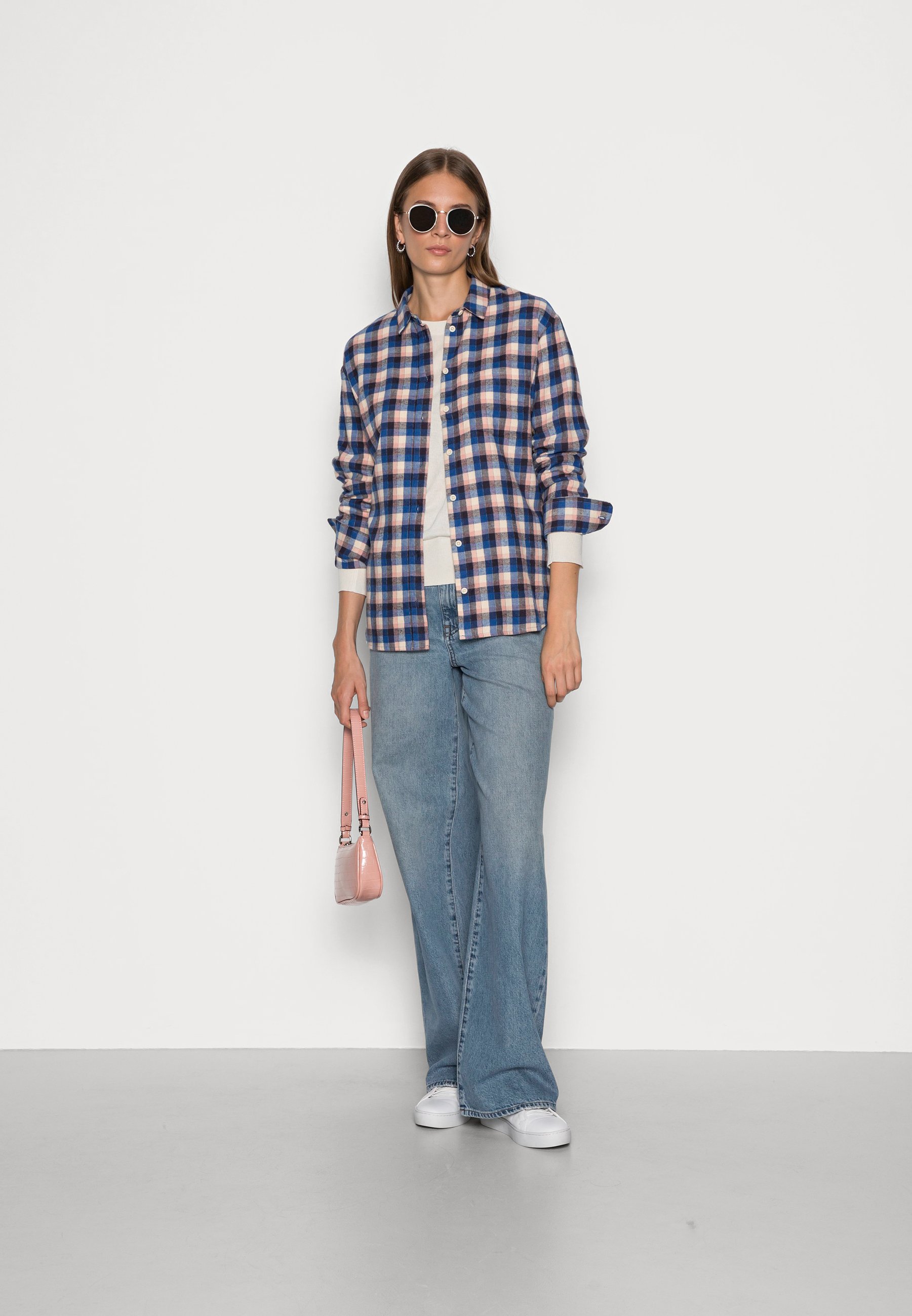 Damen SUNDAY BLUE PINK CHECK PLAID - Hemdbluse Damen SUNDAY BLUE PINK CHECK PLAID - Hemdbluse