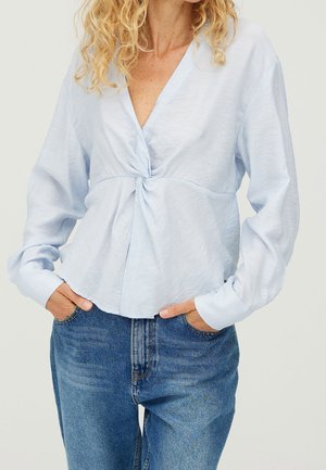 Blouse - light blue