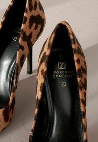 Next FOREVER COMFORT POINT  - REGULAR FIT - Korolliset avokkaat - leopard