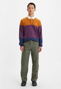 Levi's® Workwear 565™ LOOSE STRAIGHT - Delovne kavbojke - gray/olive