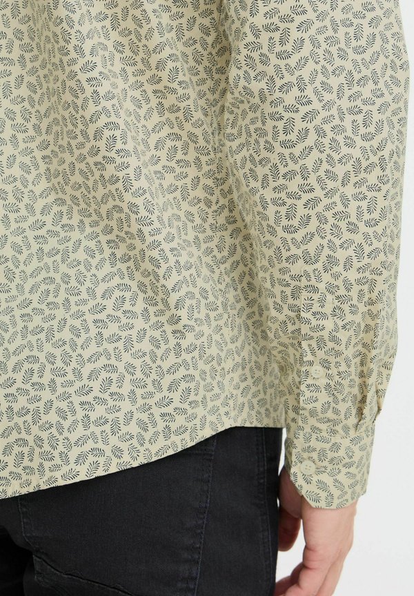 BHAGGE - Shirt - bleached sand2