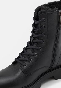 Tommy Jeans Bottines à lacets - black