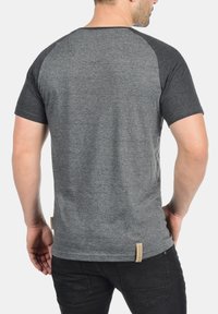 INDICODE JEANS IDGRESHAM - T-Shirt print - mottled dark grey
