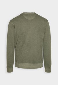 Olivgrüner Langarm-Pullover mit Rundhalsausschnitt und gerippten Bündchen sowie Saum, flach auf einem weißen Hintergrund ausgelegt.