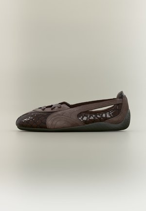 Puma, SPEEDCAT BALLET NOVA CROC WNS - Маратонки - chocolate fondue