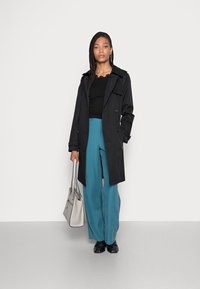 Rosemunde BABETTE REGULAR  - Maglietta a manica lunga - black