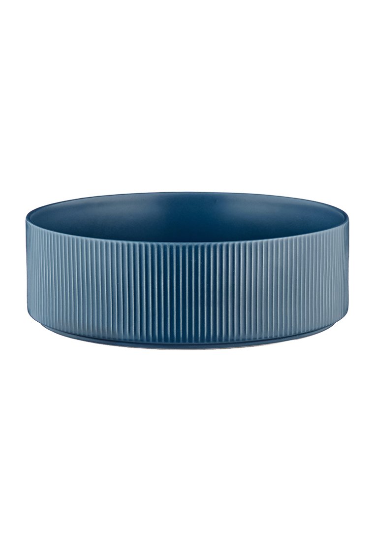 Runde blaue Keramikschüssel mit strukturiertem, gerilltem Design, glatter Innenseite und einem klaren Finish. Durchmesser und Tiefe geeignet für verschiedene Anwendungen.