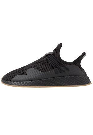 Sneakers - black