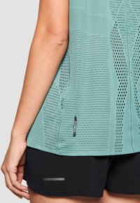 ASICS T-shirt till träning - light blue