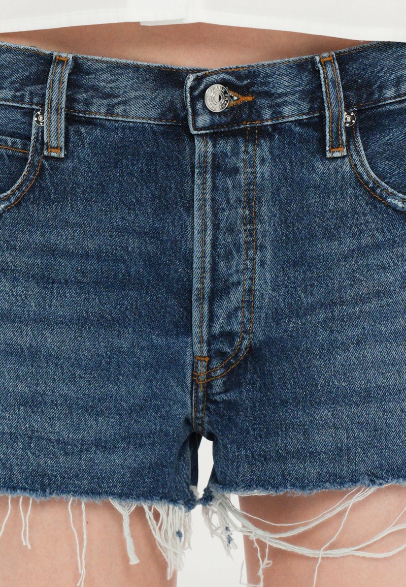 FRAME THE HANG - Jeans Shorts - dark blue