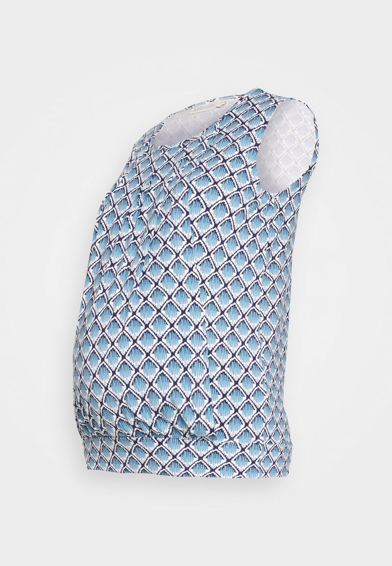 Top de maternidade azul com padrão, sem mangas, apresentando um estampado de diamantes em várias tonalidades de azul e uma bainha franzida para conforto.