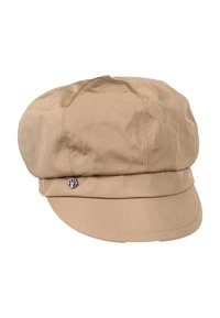 Beige stoffen pet met een ronde kroon en een korte, stijve rand. Bevat een decoratieve logo-knop op de voorband. Glad van structuur.