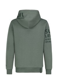 Grüne Kapuzenjacke mit Kordelzug, mit schwarzem Text auf dem linken Ärmel und auf dem Rücken. Weicher Stoff mit gerippten Bündchen und Saum.