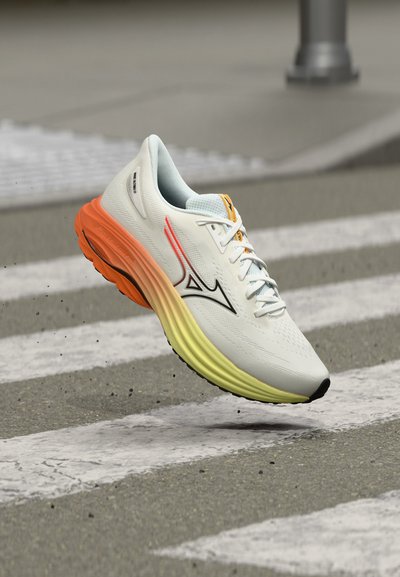 Mizuno WAVE ULTIMA 17