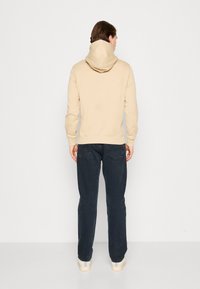 Calvin Klein Jeans SEASONAL MONOLOGO REGULAR HOODIE - Felpa - pale khaki