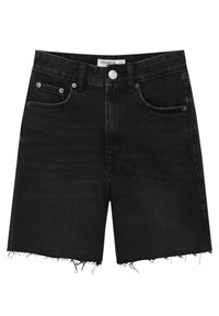 Short en denim noir avec ourlets bruts et effilochés, bouton et fermeture éclair à l'avant, et cinq poches dont une petite poche pour pièces.