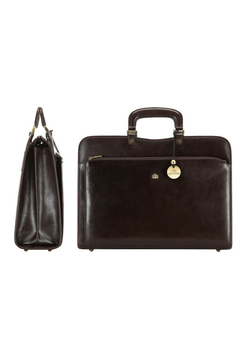 Maletín de cuero marrón con un diseño estructurado, asas planas, bolsillo frontal con cremallera y acentos de hardware en bronce. Acabado brillante, textura duradera.