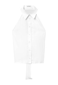 Blusa bianca di tipo halter neck, con colletto classico, chiusura a bottoni e un dettaglio unico sulla schiena allungato. Realizzata in morbido tessuto di cotone.