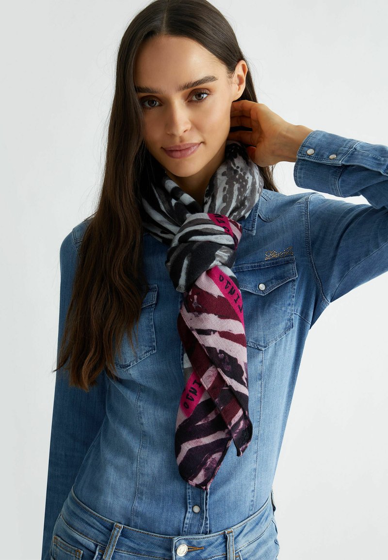 LIU JO WITH PYTHON PRINT - Sciarpa - black