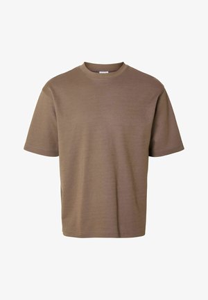 Brun kortærmet t-shirt med rund hals lavet af blødt stof, med en afslappet pasform og rene sømme. Ingen grafiske design eller accenter synlige.