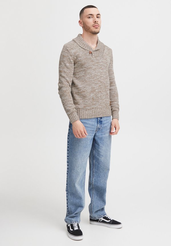 SDPhil - Jumper - dune3