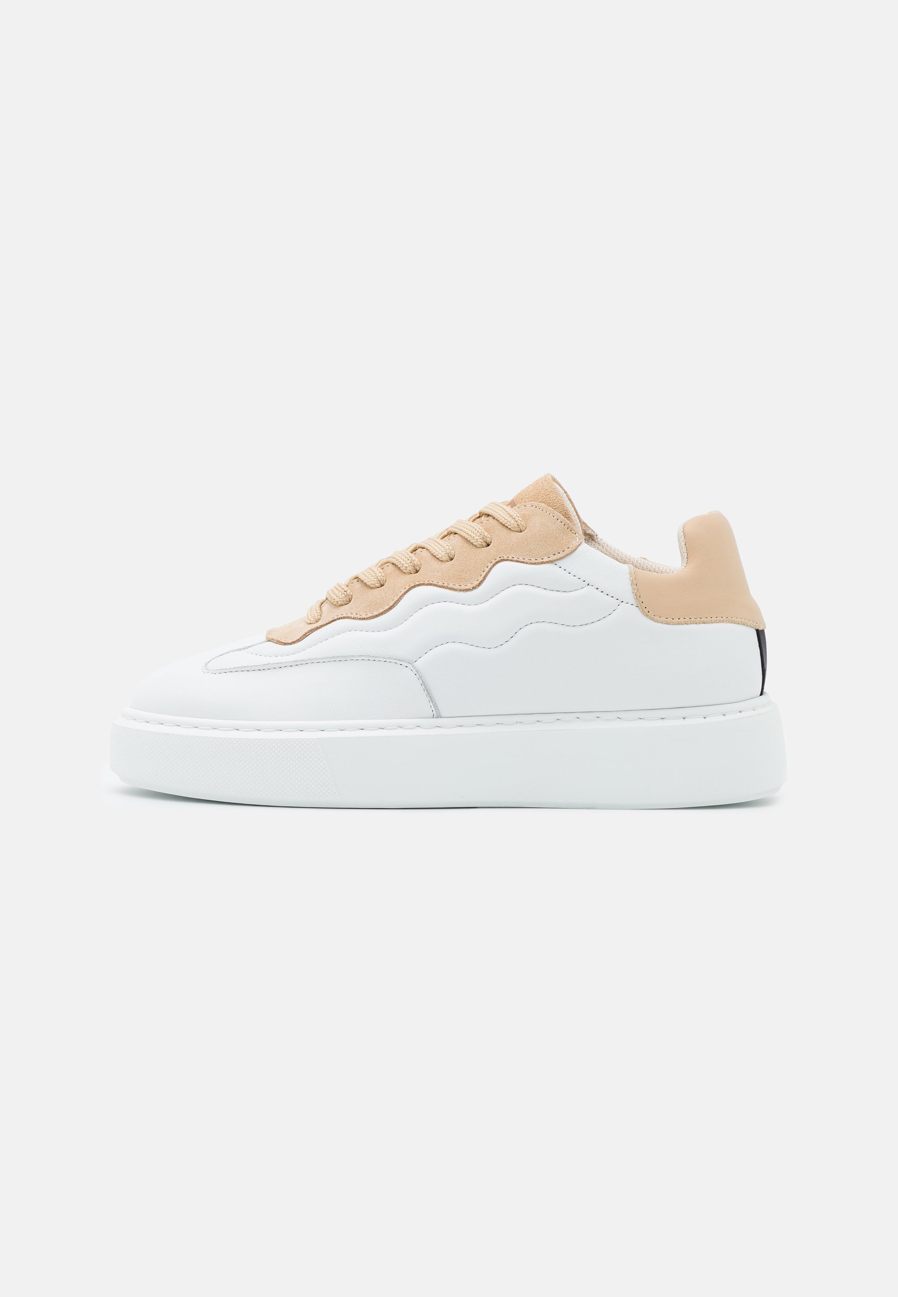 Selected Femme SLFAMALIE TRAINER - Sneakers laag - white/wit - Zalando.nl