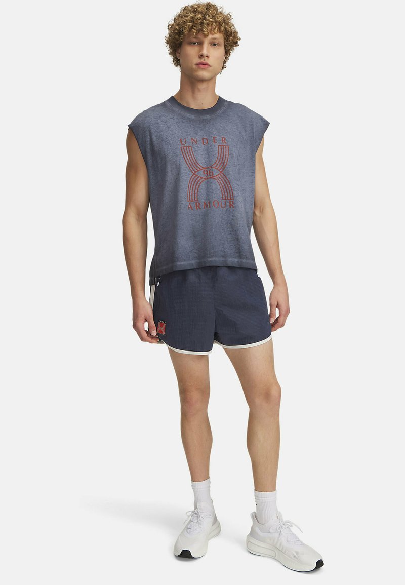 Under Armour Korte broeken grijs Under Armour Korte broeken grijs