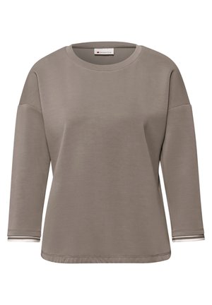 Bluzka w kolorze taupe z długim rękawem, okrągłym dekoltem, opuszczonymi ramionami i paskowanymi mankietami, wykonana z gładkiej tkaniny.